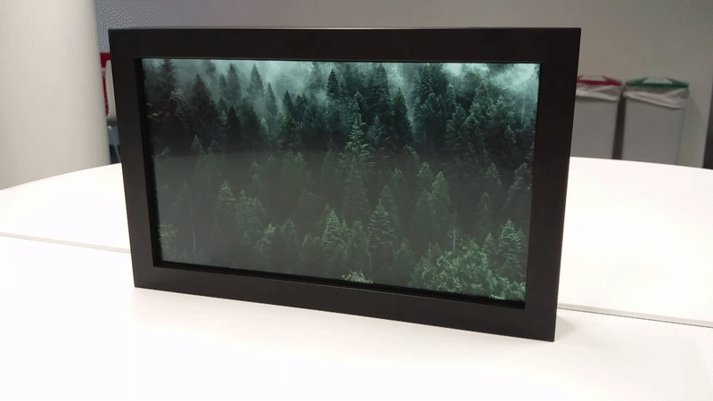 Animated GIF demonstration of auto dimming