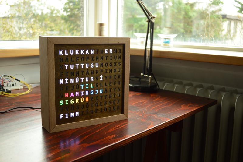 Front of fully assembled PCB version of the clock